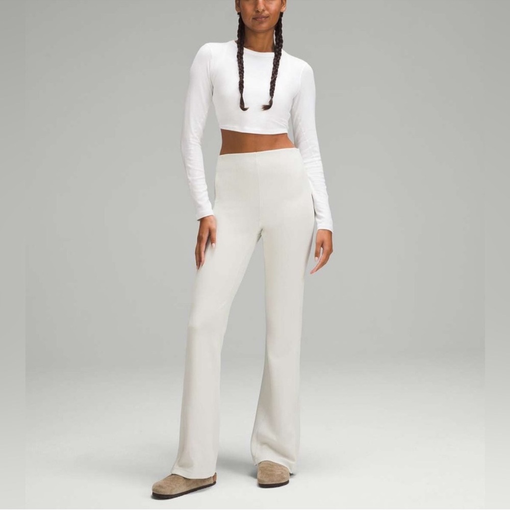 Lululemon Brushed Softstreme Ribbed Zip Flared Pant 32.5'' Bone Size 6 #W5EUBS